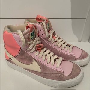 Nike Pink Blazers 5.5Y